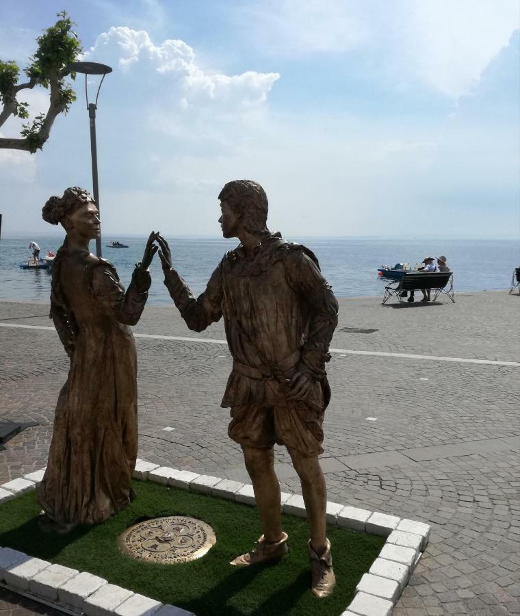 Via XX Settembre 1 Villa Garda  Eksteriør bilde